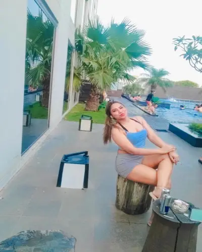Escort West Nimar